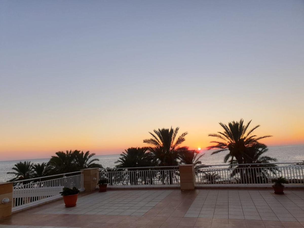Sea Base Holiday Apartments Klorakas Екстериор снимка